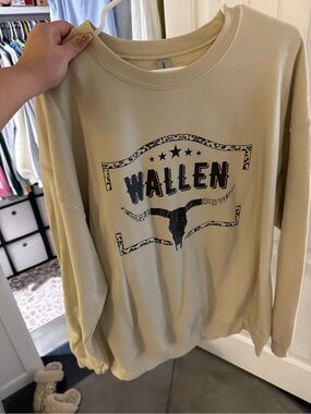 Morgan Wallen sweatshirt